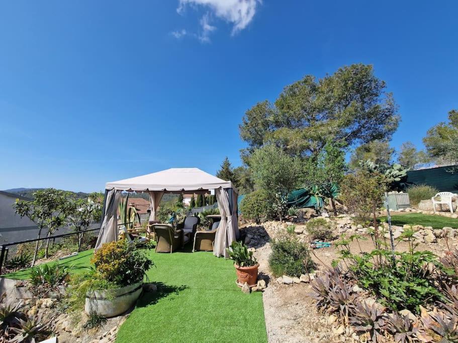 Le Petit Paradis Olivella 外观 照片